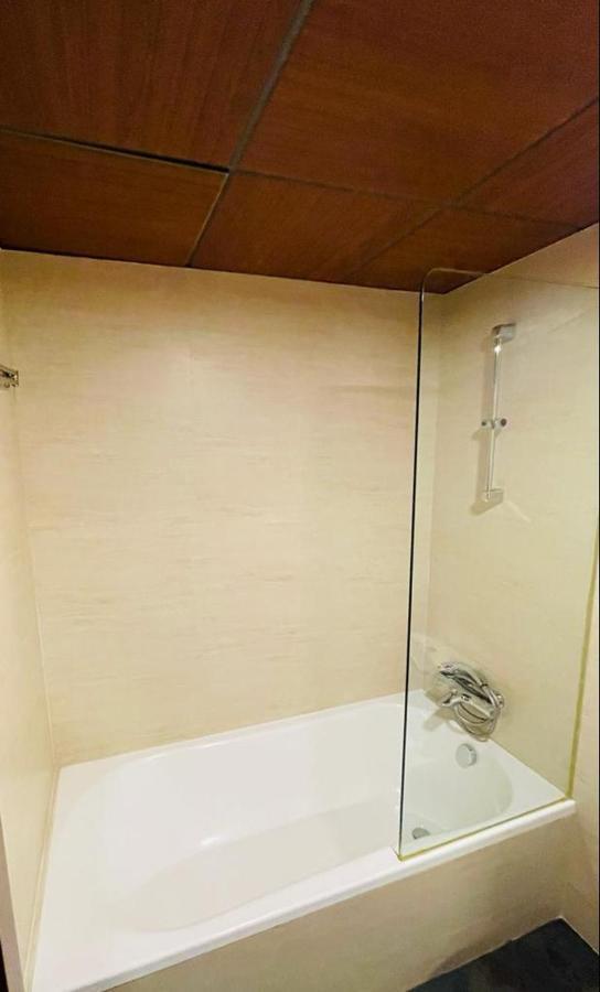 Apartamento Lola2 בולטניה מראה חיצוני תמונה